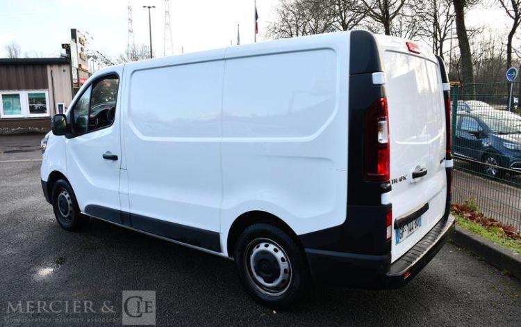 RENAULT TRAFIC L1H1 2T8 BLUE DCI 130 BLANC GP-144-BQ