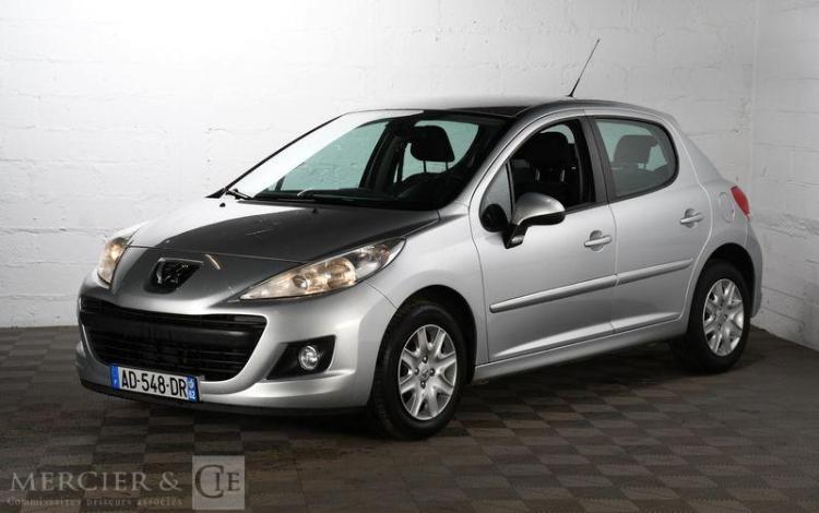 PEUGEOT 207  1.4 90 CH PREMIUM BVA 5 PTS GRIS AD-548-DR