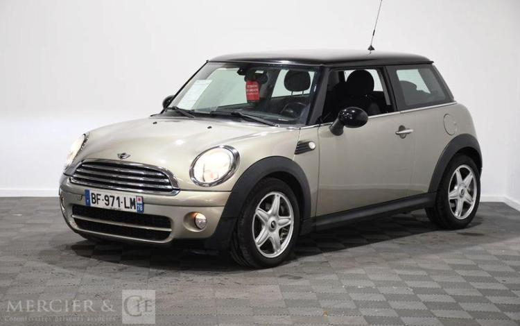 MINI COOPER HATCH 1,6 D 110CH PACK CHILI GRIS BF-971-LM