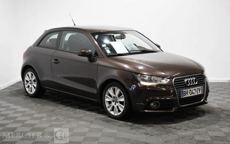 AUDI A1 1,6 TDI 105 AMBITION MARRON BH-047-EV