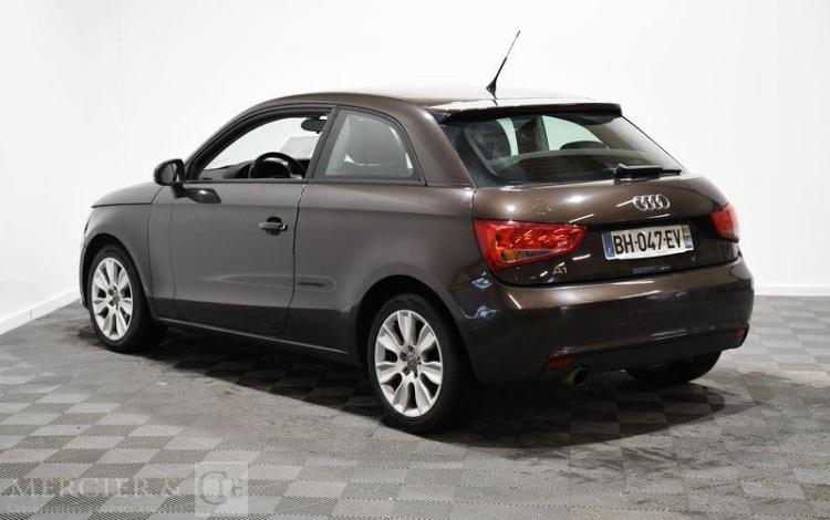 AUDI A1 1,6 TDI 105 AMBITION MARRON BH-047-EV