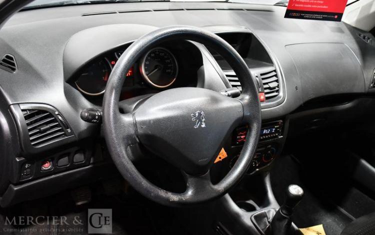 PEUGEOT 206 + 1,1 TRENDY 3PTES NOIR BH-201-WP