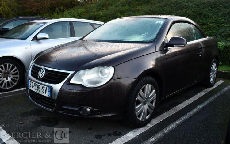 VOLKSWAGEN EOS 2,0 FSI 150 VIOLET BT-536-SV