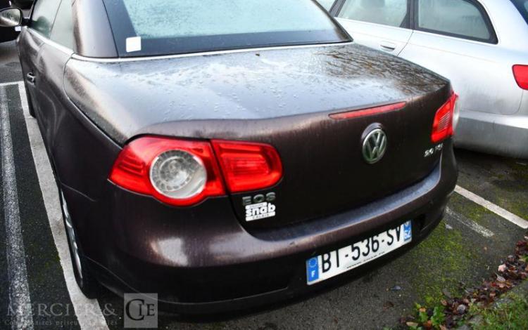 VOLKSWAGEN EOS 2,0 FSI 150 VIOLET BT-536-SV