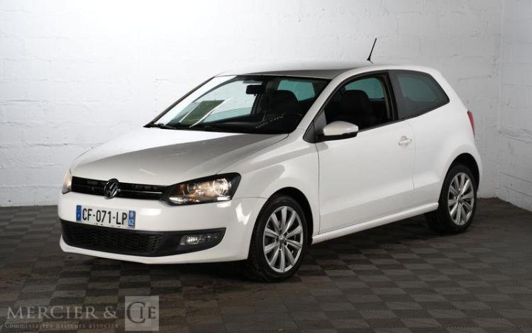 VOLKSWAGEN POLO 1,6 TDI 90 BLANC CF-071-LP