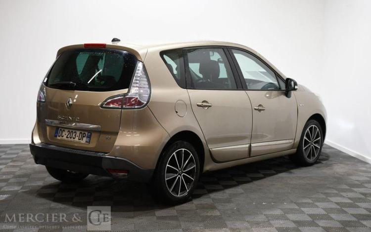 RENAULT SCENIC 1,5 DCI 110 BOSE BEIGE DC-203-DP