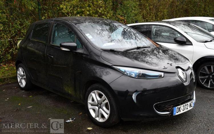 RENAULT ZOE ZEN CHARGE RAPIDE NOIR DK-372-NZ