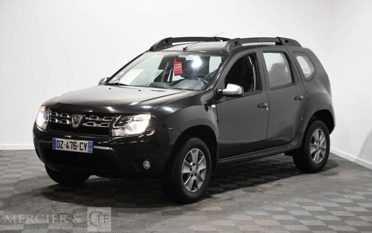 DACIA DUSTER 1,2 TCE SL 10 ANS NOIR DZ-476-CY