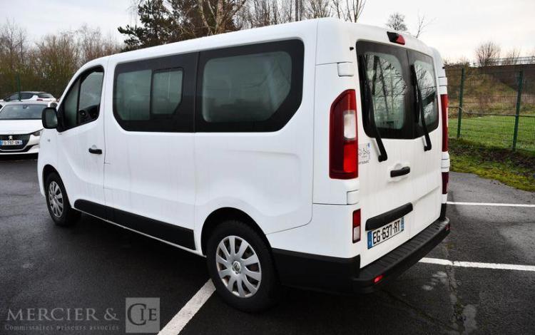 RENAULT TRAFIC STE COMBI ZEN L1 ENERGY DCI125 8PLACES BLANC EG-637-RT