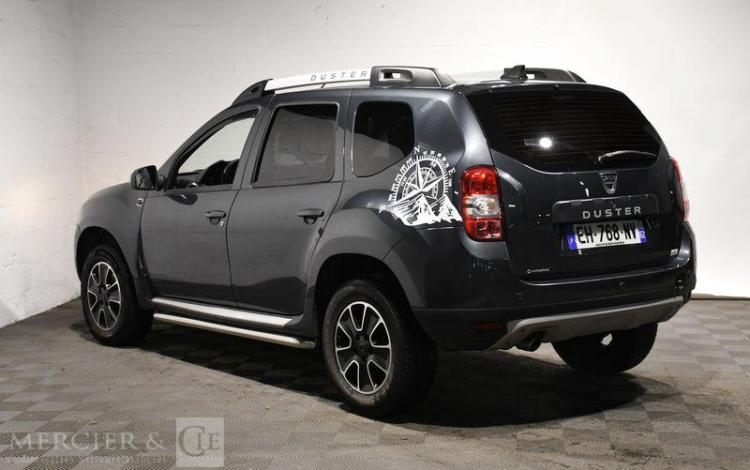 DACIA DUSTER GRIS EH-768-NV