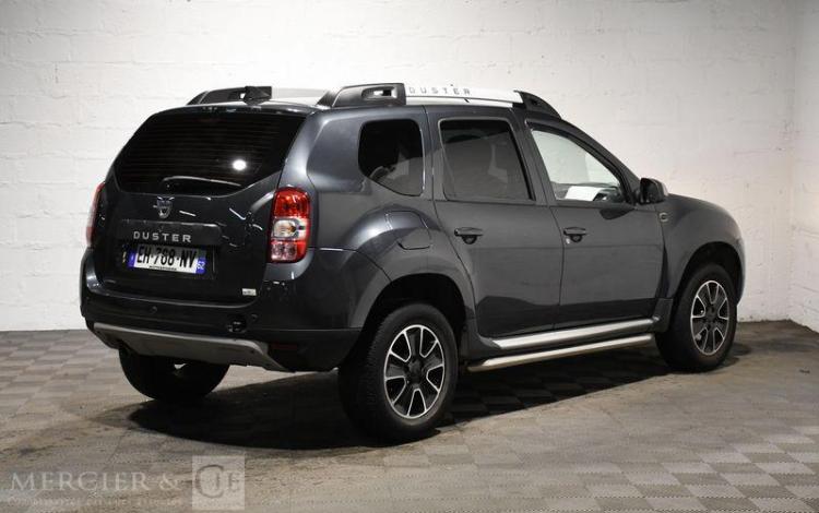 DACIA DUSTER GRIS EH-768-NV