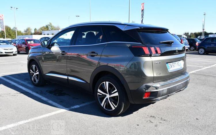 PEUGEOT 3008 1,2 PURETECH 130CH GT LINE VERT EM-977-XE