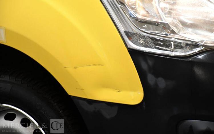 CITROEN BERLINGO BLUEHDI 75CH TAILLE M CLUB JAUNE EN-836-HT