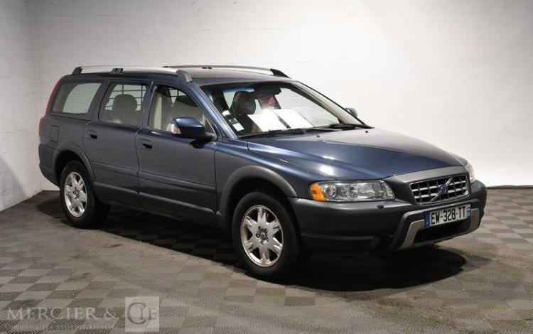 VOLVO XC70 2,4 D5 185 EDITION LUXE AWD BLEU EW-328-TT