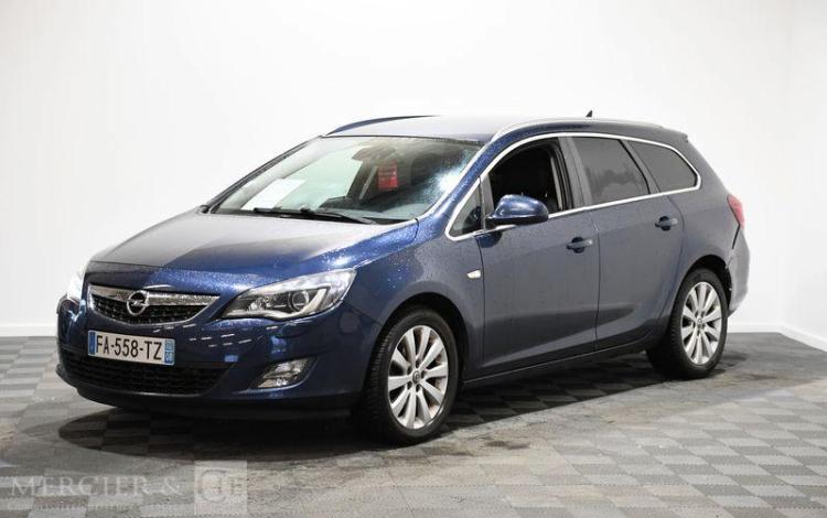 OPEL ASTRA SPORT TOURER INNOVATION 1,7 CDTI 125 BLEU FA-558-TZ