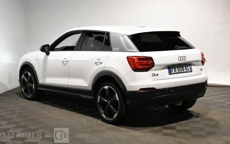 AUDI Q2 1,6 30 TDI 115 S-LINE STRONIC BVA BLANC FB-608-KC