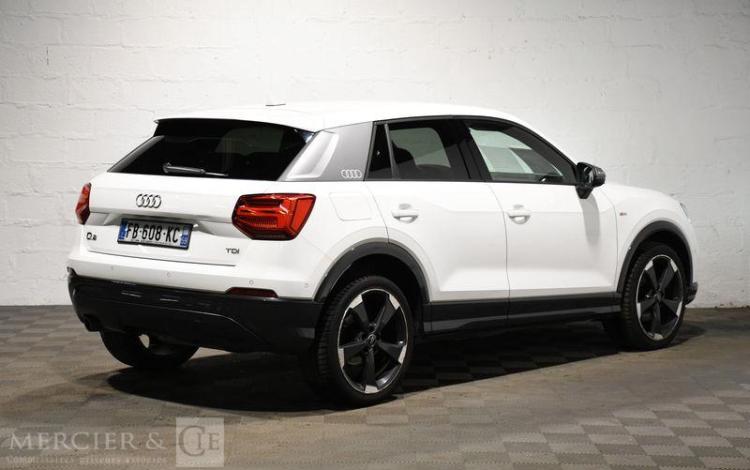 AUDI Q2 1,6 30 TDI 115 S-LINE STRONIC BVA BLANC FB-608-KC