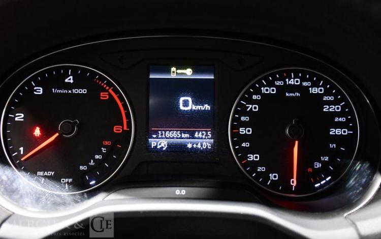 AUDI Q2 1,6 30 TDI 115 S-LINE STRONIC BVA BLANC FB-608-KC