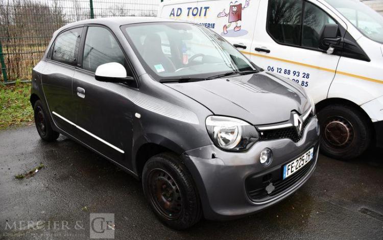 RENAULT TWINGO 1,0 SCE LIMITED GRIS FE-225-ZR