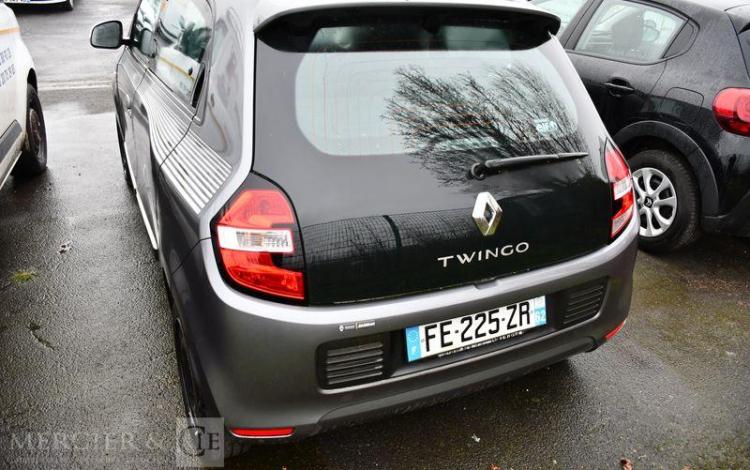 RENAULT TWINGO 1,0 SCE LIMITED GRIS FE-225-ZR