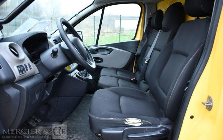 RENAULT TRAFIC L1H2 1200 2T9 ENERGY DCI 125CH CONFORT
 JAUNE FK-808-YZ