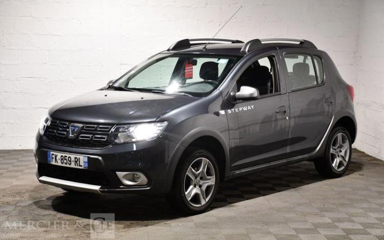 DACIA SANDERO SCE 75CH URBAN STEPWAY NOIR FK-859-RL