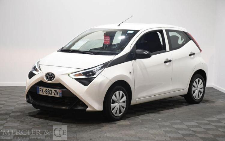 TOYOTA AYGO 1,0 VVT-i X 5P BLANC FK-883-ZW