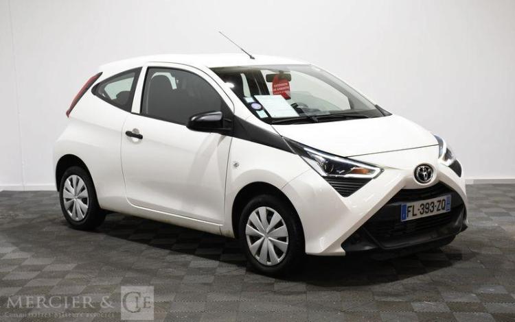 TOYOTA AYGO 1,0 VVT-i X BERLINE 3P BLANC FL-393-ZQ