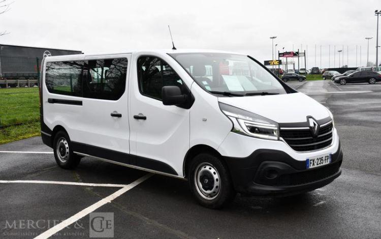 RENAULT TRAFIC L2H1 2,0 DCI 120CH GD CFT 9 PLACES BLANC FX-235-FP