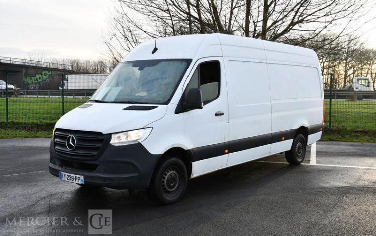 MERCEDES SPRINTER  FY-239-PP