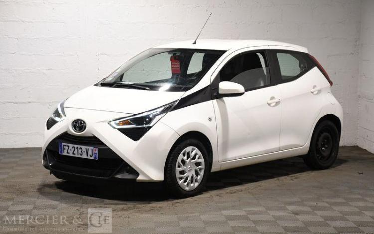 TOYOTA AYGO STE MC 1,0 VVT-I XCLUSIV MY20 BLANC FZ-213-VJ