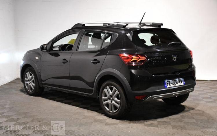 DACIA SANDERO STEPWAY CFT ECO-G 100 NOIR FZ-229-VV