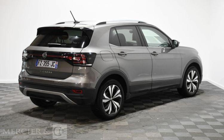 VOLKSWAGEN T CROSS 1,0 TSI 110 CARAT GRIS FZ-355-JC