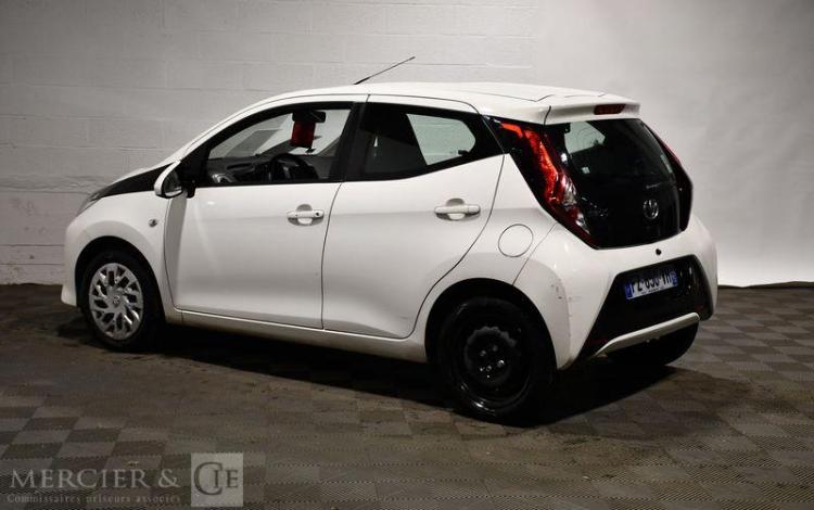 TOYOTA AYGO STE MC 1,0 VVT-I XSHIFT XCLUSIV MY20 BLANC FZ-850-VH