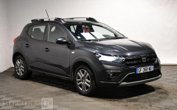 DACIA SANDERO STEPWAY CONFORT TCE 90 GRIS GF-368-ND