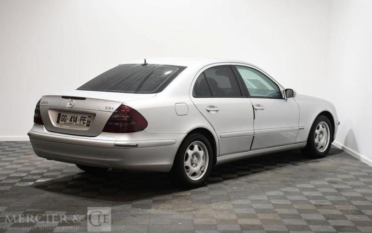 MERCEDES CLASSE E 270 CDI BVA CLASSIC GRIS GG-414-FE