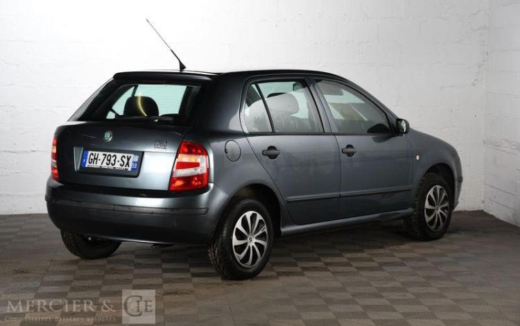 SKODA FABIA 1,9 SDI 65CH PACK CLIM BLEU GH-793-SX