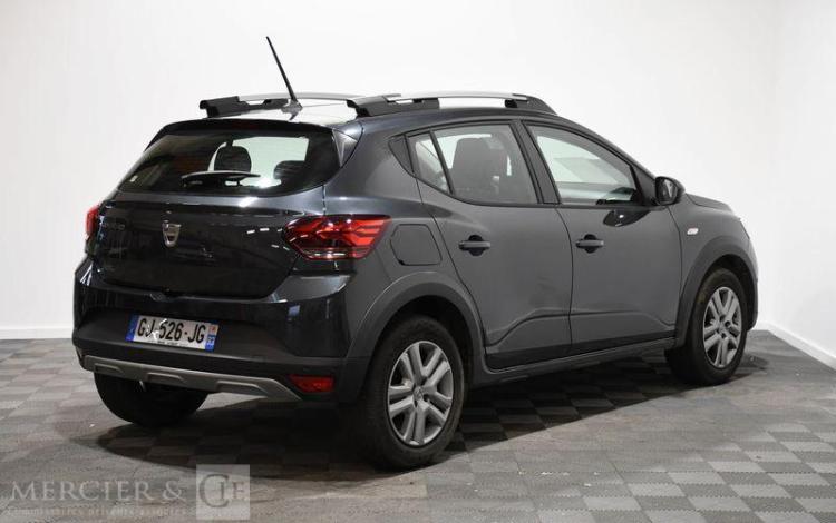 DACIA SANDERO STEPWAY CONFORT TCE 90 NOIR GJ-526-JG