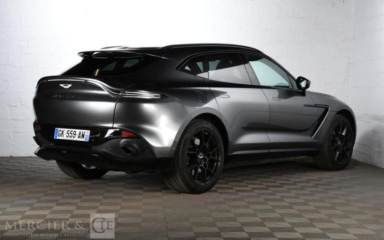 ASTON MARTIN DBX 4,0 BITURBO V8 550CH GRIS GK-559-AW