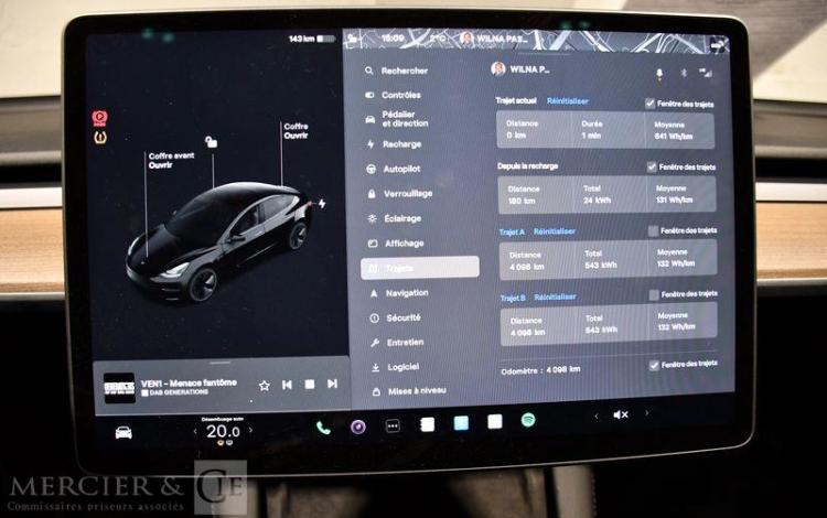 TESLA MODEL 3 STD NOIR GM-139-DB