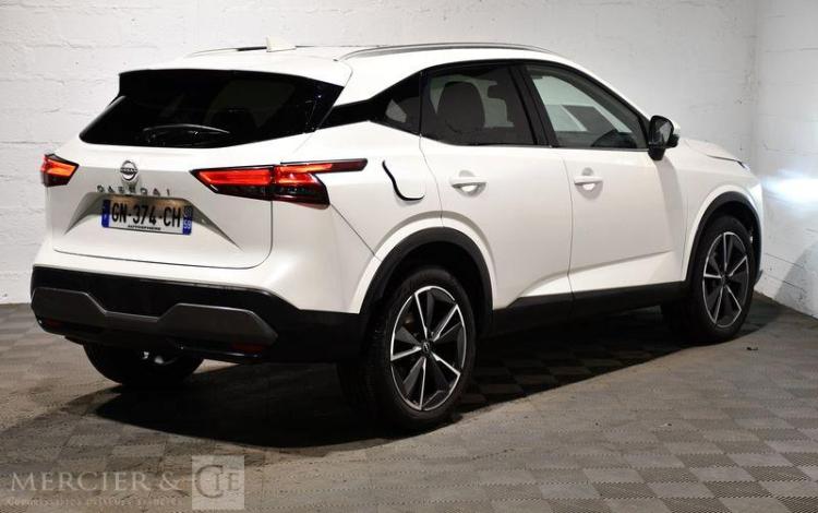 NISSAN QASHQAI MILD HYBRID 140CH TEKNA BLANC GN-374-CH