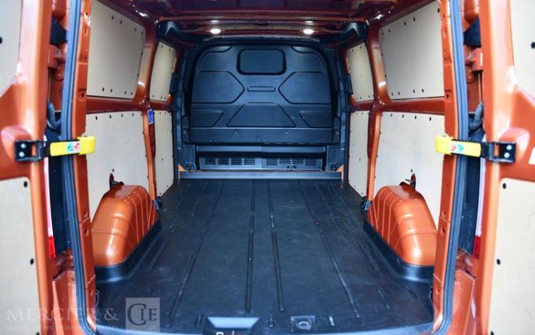 FORD TRANSIT CUSTOM 320 2.0 ECOBLUE 170 SPORT BVA ORA GS-973-BR