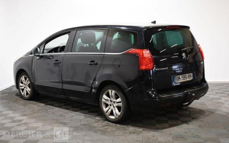 PEUGEOT 5008 2,0 HDI 150CH ALLURE NOIR BM-589-KM