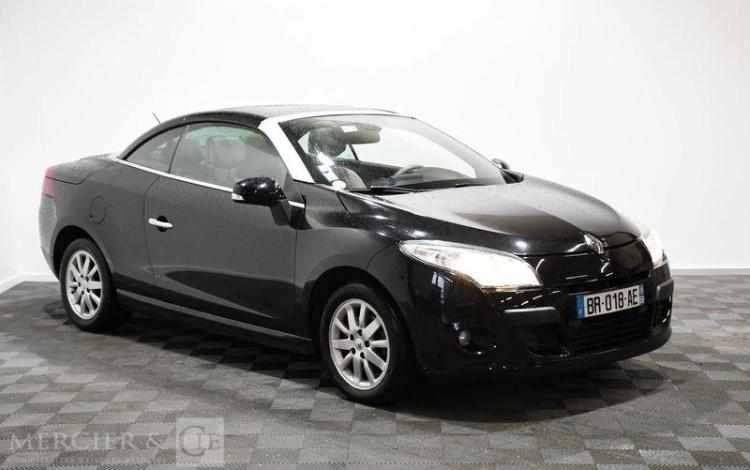 RENAULT MEGANE CC 1,9 DCI 130CH PRIVILEGE NOIR BR-018-AE