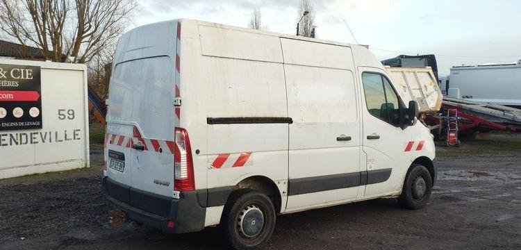 RENAULT MASTER L1H2 F3500 2,3 DCI 16V FAP 125 CV- DIESEL – 112920 KMS – ANNEE 2013 BLANC CW-625-BW