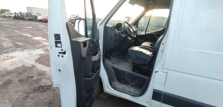 RENAULT MASTER L1H2 F3500 2,3 DCI 16V FAP 125 CV- DIESEL – 112920 KMS – ANNEE 2013 BLANC CW-625-BW