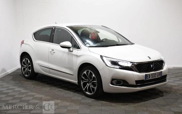 DS DS4 SPORT CHIC BLANC EA-532-LH