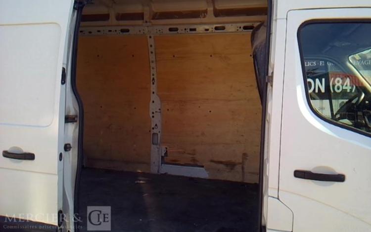 RENAULT MASTER GCF 3500 L3H3 BOIS DCI 135 BLANC ED-865-ZH