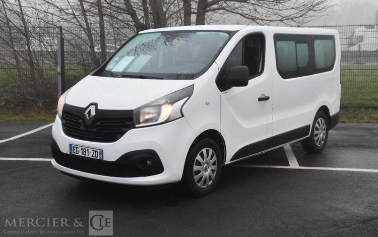 RENAULT TRAFIC COMBI ZEN L1 ENERGY DCI 125 8PL BLANC EG-181-ZD