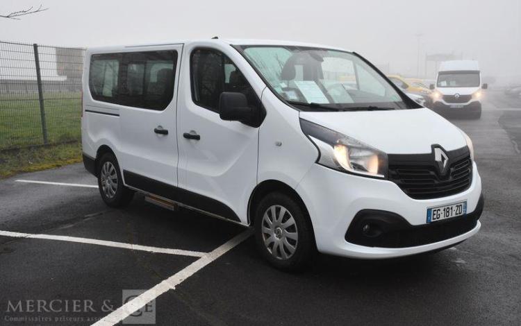 RENAULT TRAFIC COMBI ZEN L1 ENERGY DCI 125 8PL BLANC EG-181-ZD